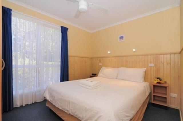 Kendalls Beach Holiday Park Кіама Номер фото